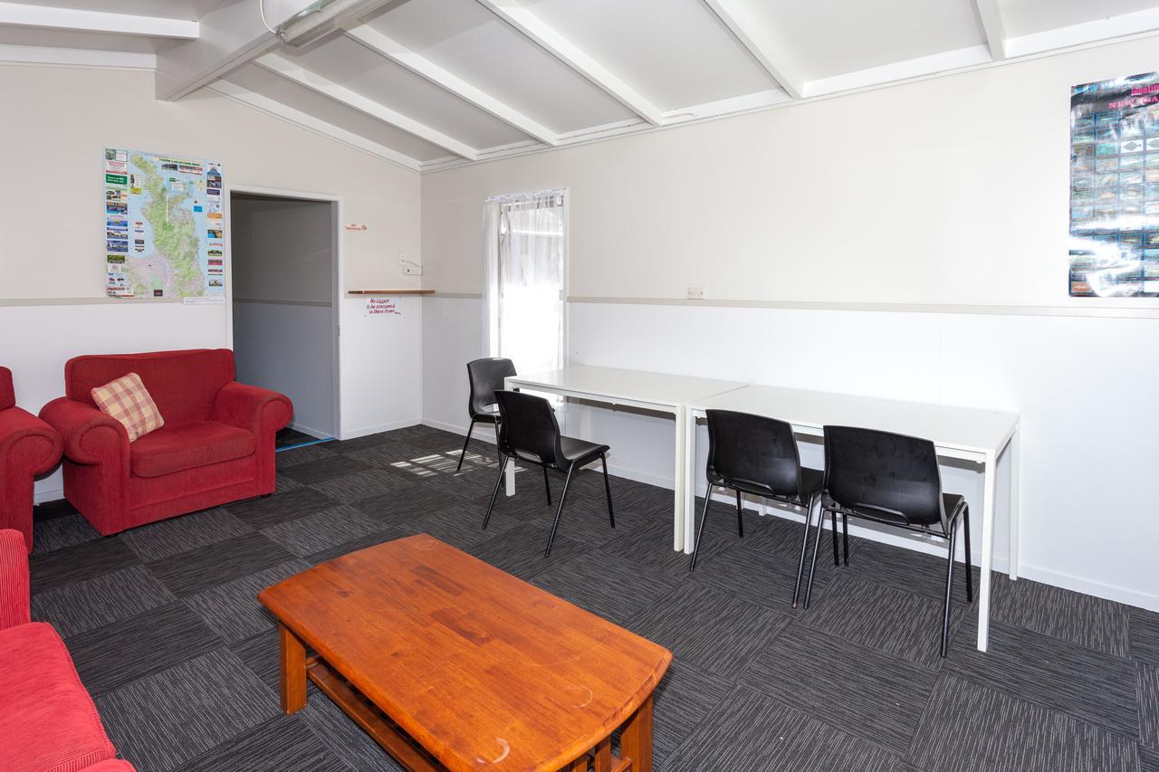 Harbourside Holiday Park Whitianga Exterior foto