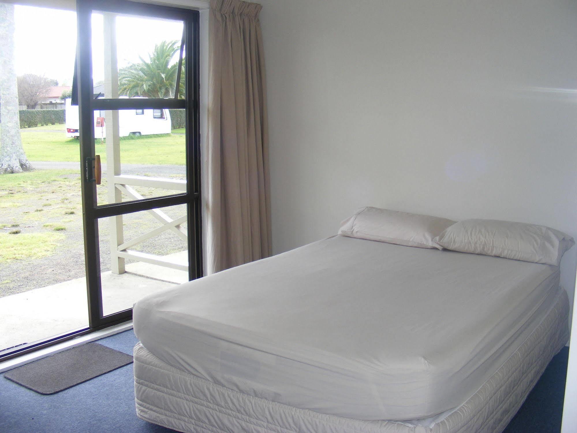 Harbourside Holiday Park Whitianga Exterior foto